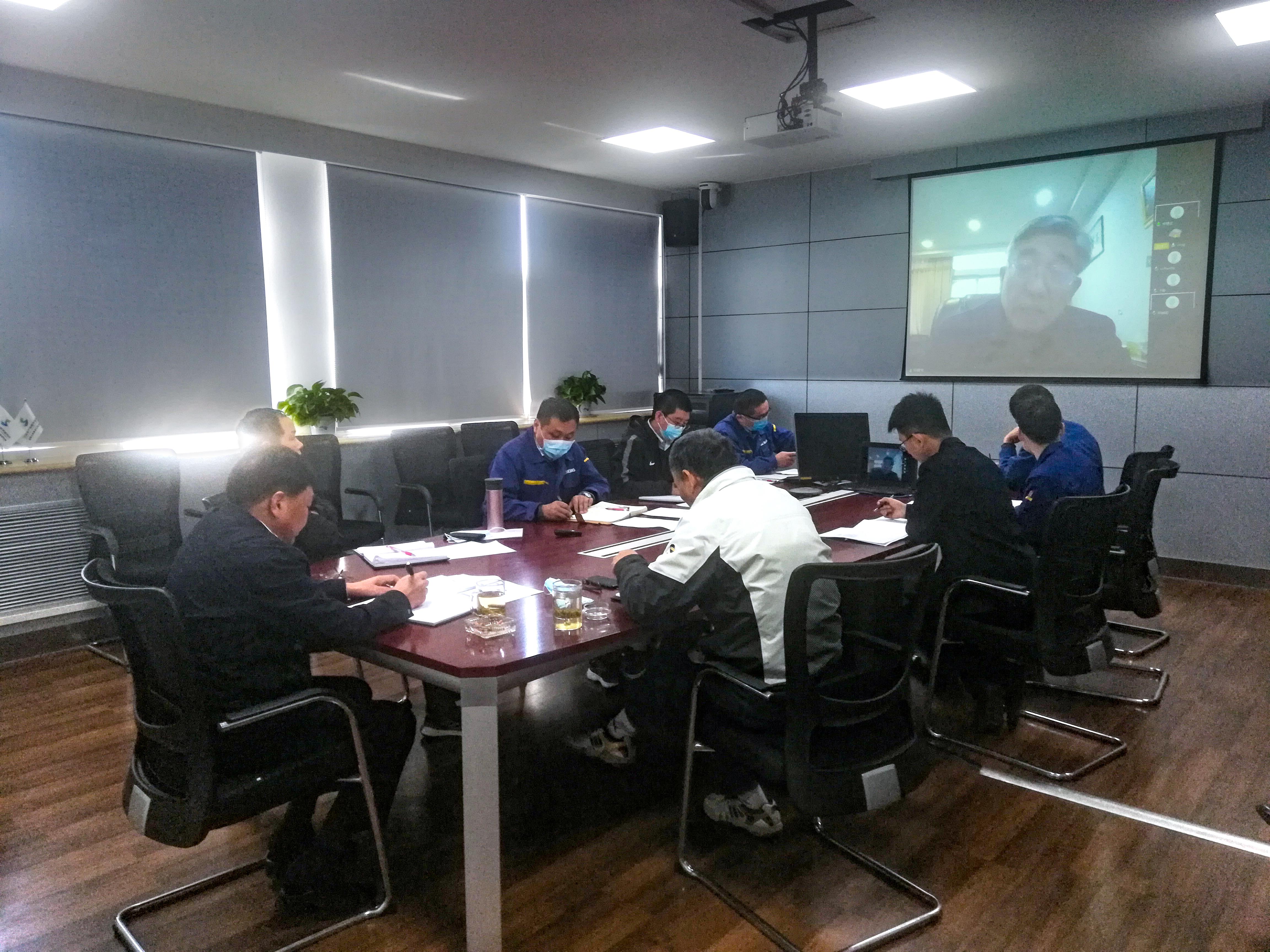 正规博彩平台道路工程技术与装备研究所技术委员会一届三次会议胜利召开
